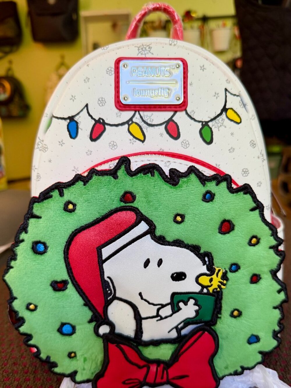 NWT Loungefly Peanuts Snoopy Woodstock Holiday Plush Wreath Mini Backpack